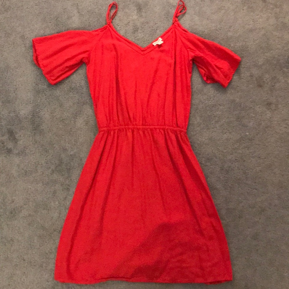 Red Off-The-Shoulder Midi Dress